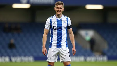 Glenavon FC Midfielder Matthew Snoddy Joins Carrick Rangers